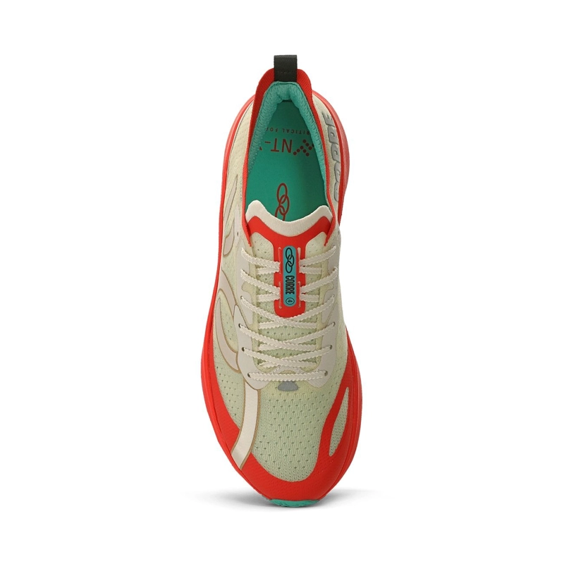 ZAPATILLA RUNNING MUJER CORRE 4 CELESTE/ROJO/ARENA - 4