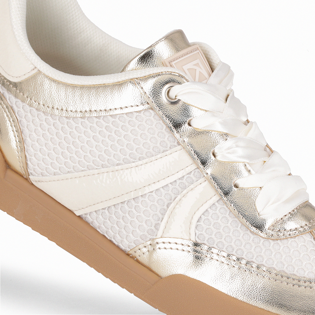 ZAPATILLA MUJER- DORADO/BEIGE CAROLINE PICCADILLY - 9