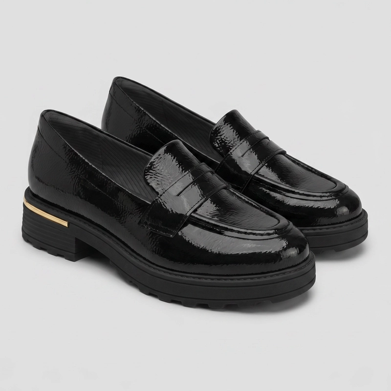 MOCASIN MUJER_ NEGRO/CHAROL GISA 75 PICCADILLY - 4