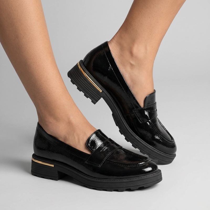 MOCASIN MUJER_ NEGRO/CHAROL GISA 75 PICCADILLY - 5