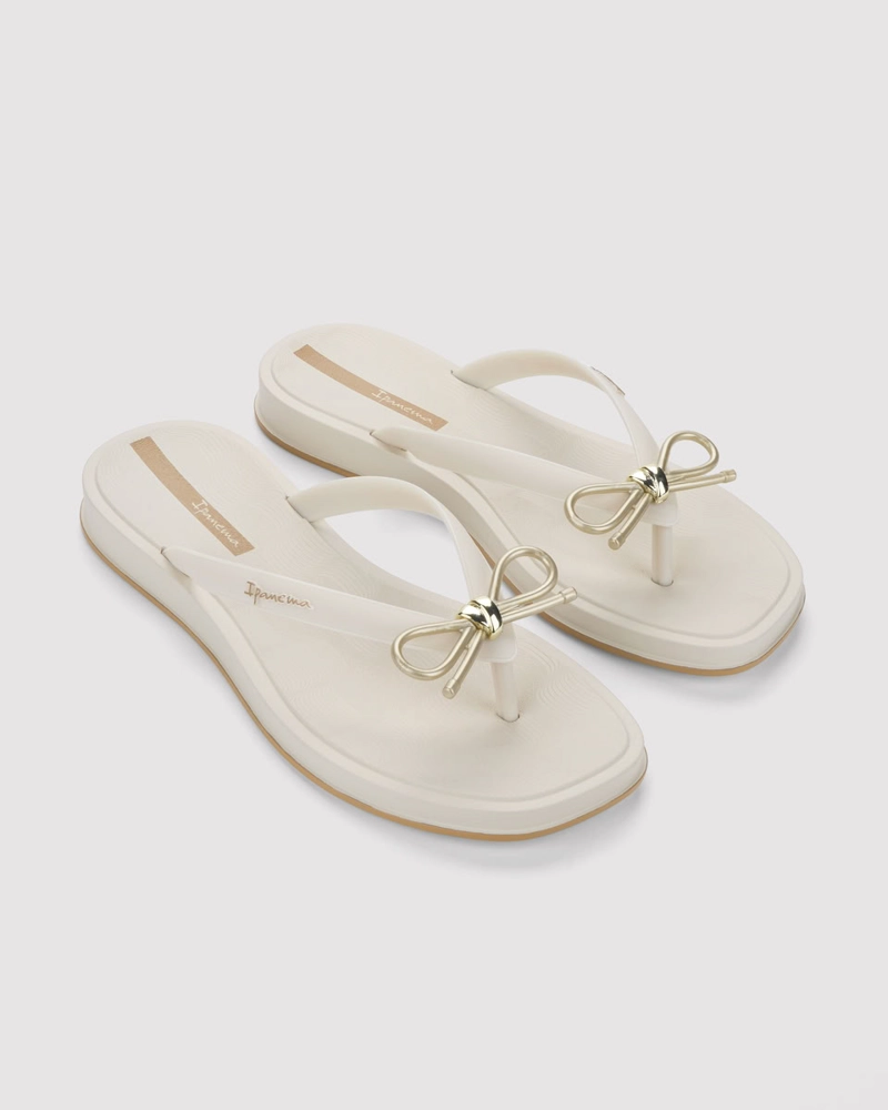 SANDALIA MUJER_ BEIGE ROMANCE IPANEMA - 2