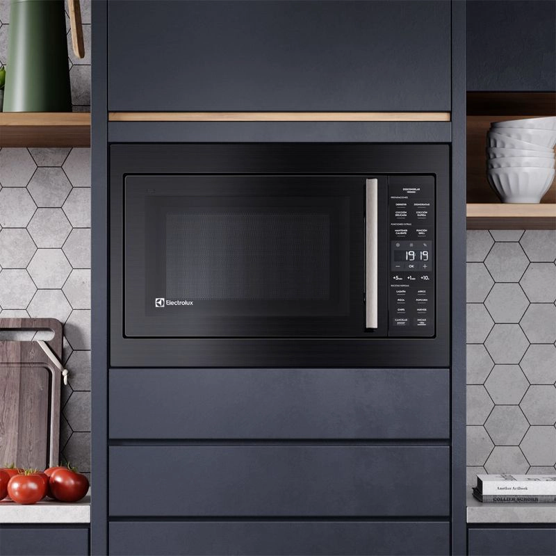 MICROONDAS EMPOTRABLE ELECTROLUX 32 LITROS DIGITAL GRILL ME3EP NEGRO - 5
