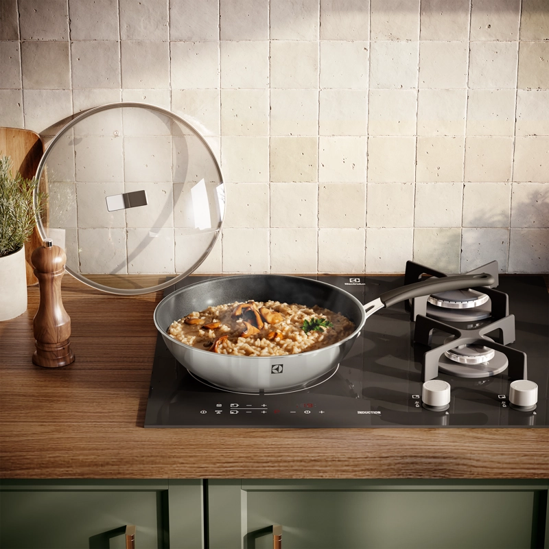 WOK ANTIADHERENTE CON TAPA 28 CM ELECTROLUX - 7