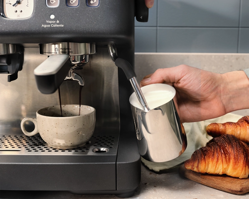 CAFETERA ESPRESSO BARISTA 3L MOLINILLO 2200W ECM90 - 8