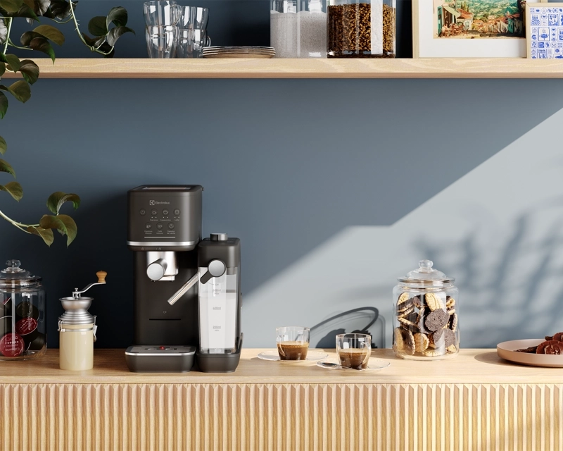 CAFETERA ESPRESSO 1,25L DIGITAL CAPSULA Y MOLIDO 1350W ECM70 - 8