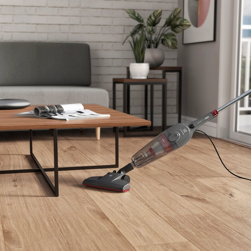 ASPIRADORA VERTICAL CON CABLE ELECTROLUX 700W 2 EN 1 CON FILTRO HEPA STK15 GRIS - 8