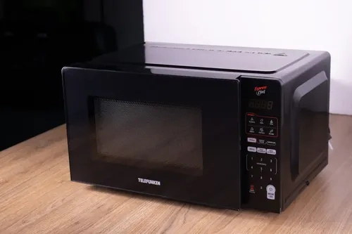 MICROONDAS DE MESA 700W 26L TELEFUNKEN TFK26D NEGRO - 3