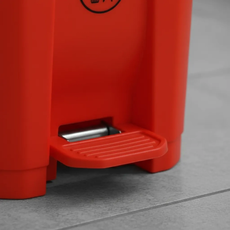 BASURERO QRUBBER 30L ROJO PEDAL - 3
