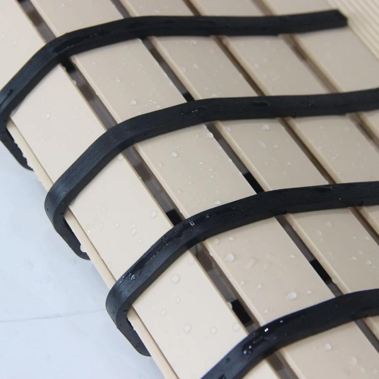 MAT QRUBBER PISO PVC SPA Y ZONAS HÚMEDAS 91CM X 13 MTS NEGRO - 4