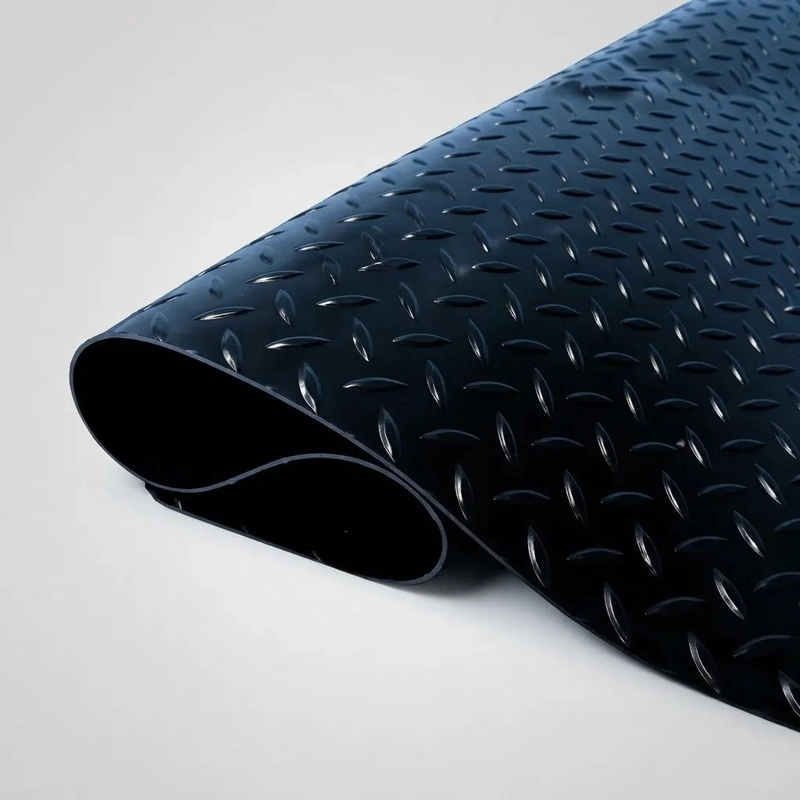 PISO GOMA ANTIDESLIZANTE DIAMANTADO NEGRO 1.20X20MTS QRUBBER - 4