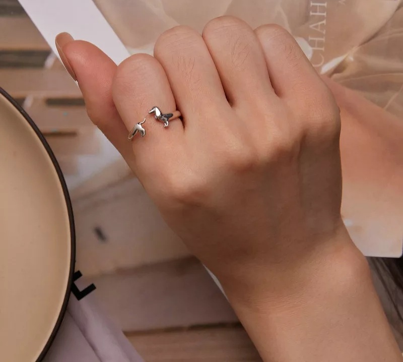 ANILLO VOUSEZ PERRO SALCHICHA DACHSUND AJUSTABLE PLATA 925 - 3