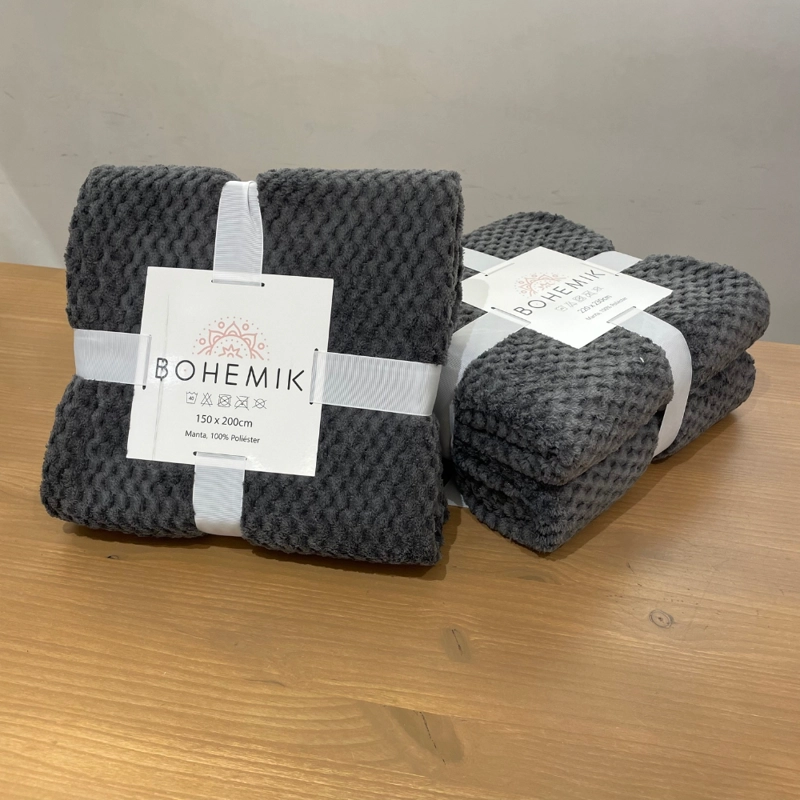 FRAZADA BOHEMIK MICROFIBRA DARK GRAY GRIS PARDO - 2