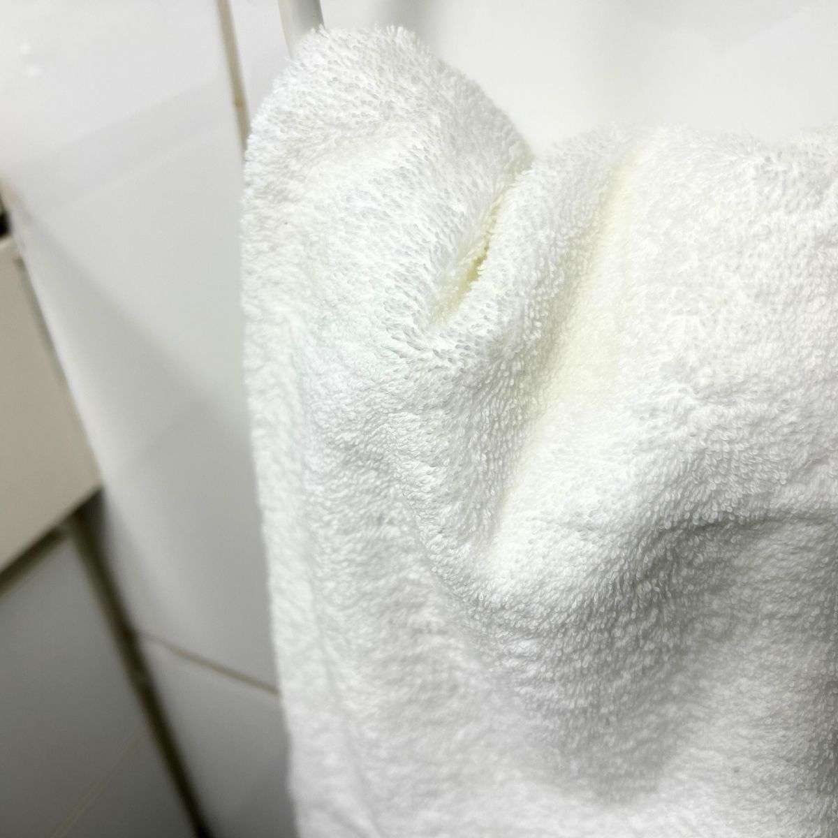 JUEGO DE 3 TOALLAS ROYAL TOUCH (1 Visita, 1 Mano y 1 Baño) - 4
