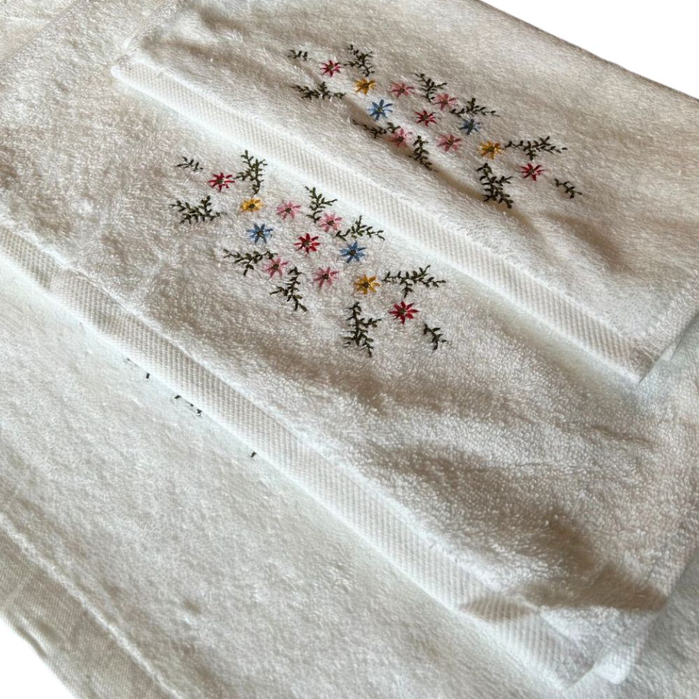 Juego TOALLAS ROYAL TOUCH Floral, Algodón, 550 GSM, 1 de cada tamaño BOHEMIK - 6