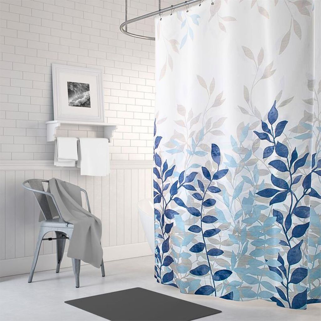 SET DE 3 TOALLAS BORDADAS ALGODON 550 GSM FLORAL  (1 X TAMAÑO)  Y CORTINA DE BAÑO AZZURRO - 12