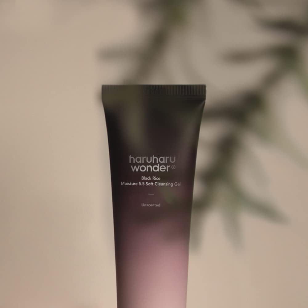 LIMPIADOR “BLACK RICE MOISTURE 5.5 SOFT CLEANSING GEL” - 2