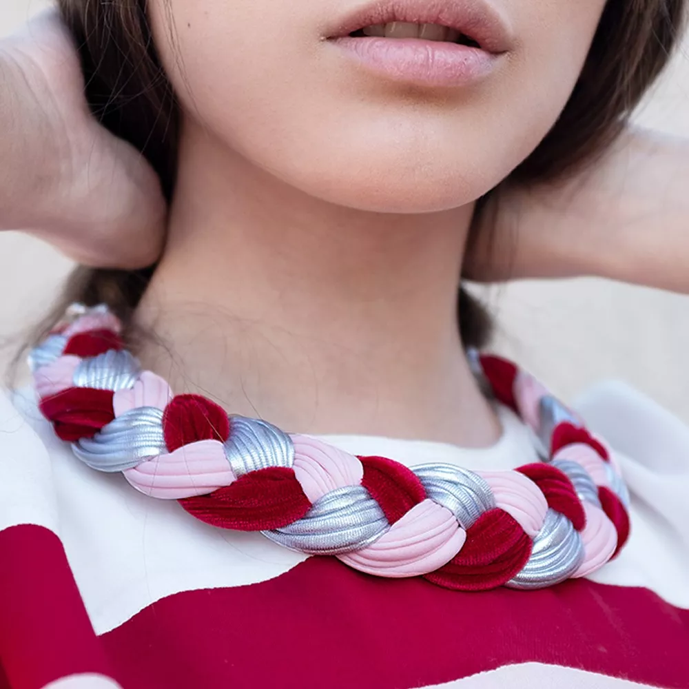 MARIA LA BIYUX COLLAR RED AND PINK - 2