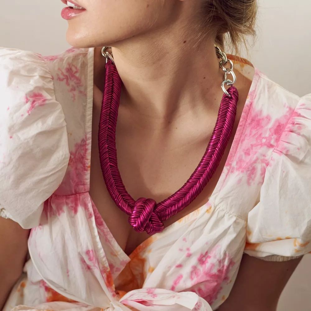 MARIA LA BIYUX COLLAR NUDO FUCSIA - 2