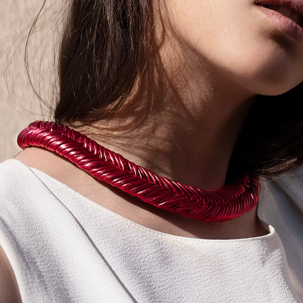 MARIA LA BIYUX COLLAR RED METALLIC - 2