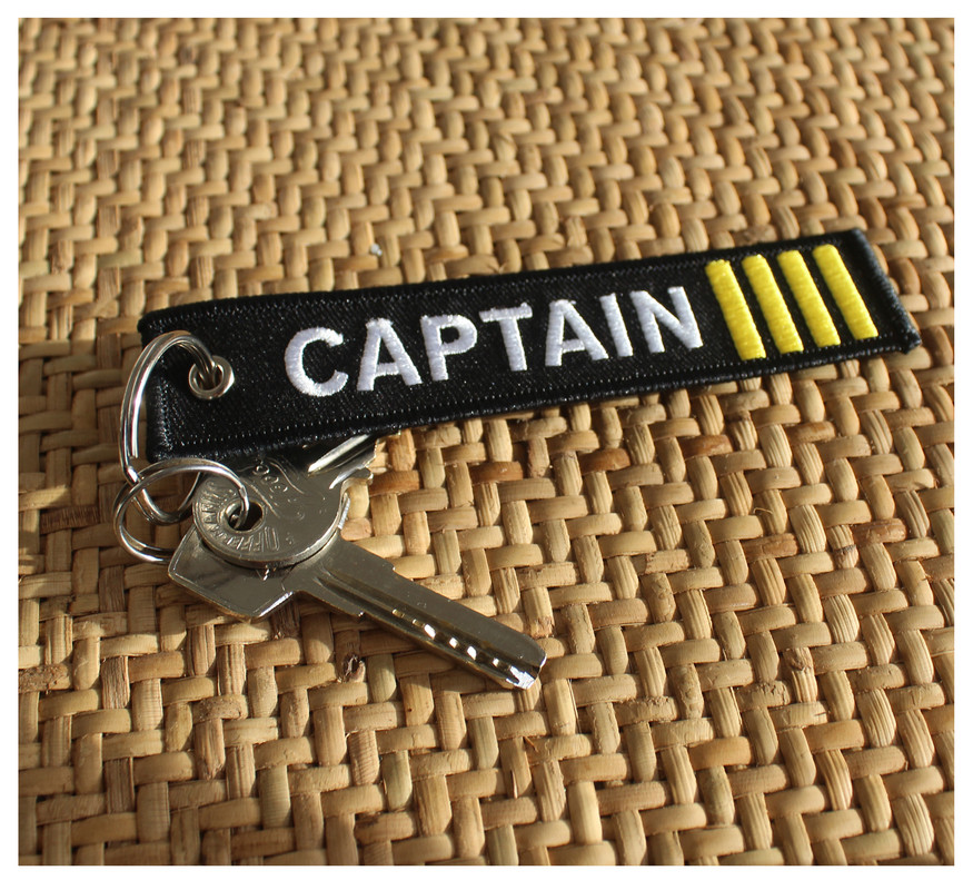 LLAVERO COLGANTE MONTREAL CAPTAIN BORDADO HOMBRE REGALOS ACCESORIOS - 4