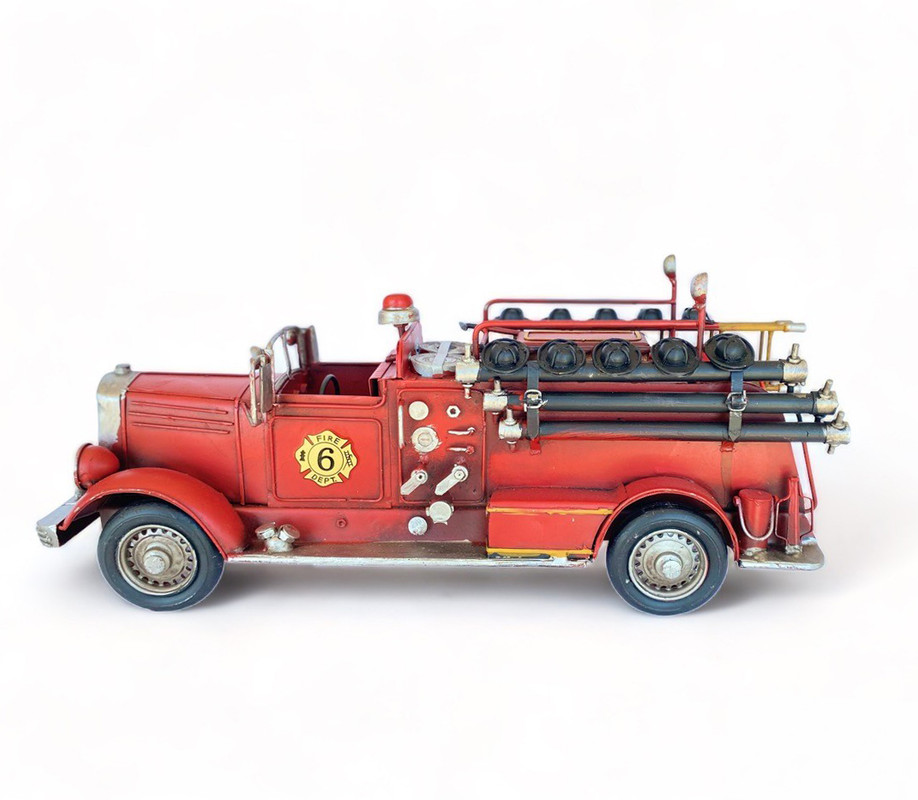 CAMIÓN DE BOMBEROS A ESCALA, DECORACIÓN VINTAGE EN FIERRO. - 3