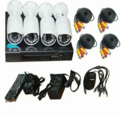 KIT CCTV 4 CAMARAS DE SEGURIDAD CON DISCO DURO 1 TERABYTE FULL HD 1080 P - 3