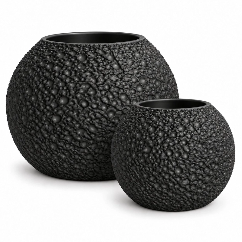 SET 2 MACETEROS NEGROS DE PVC REDONDOS CON RELIEVE PARA PLANTAS Y DECORACION DE LIVING - 1