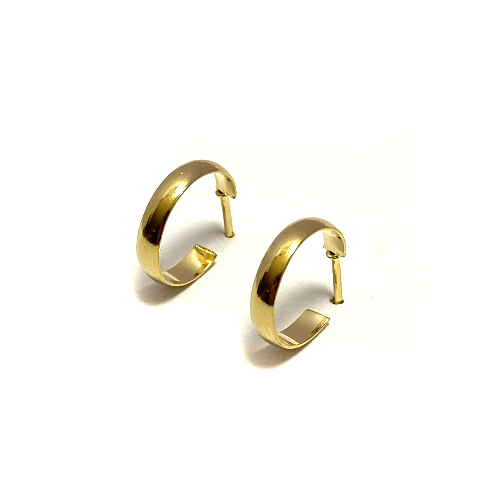 AROS ANDREA COGGIOLA JOYAS ARGOLLA TUBO CURVO 14MM ENCHAPADO ORO 18K - 1