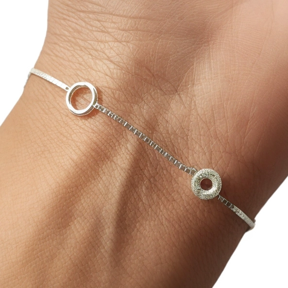 PULSERA ANDREA COGGIOLA JOYAS CÍRCULOS Y DONAS PLATA FINA 925 - 3