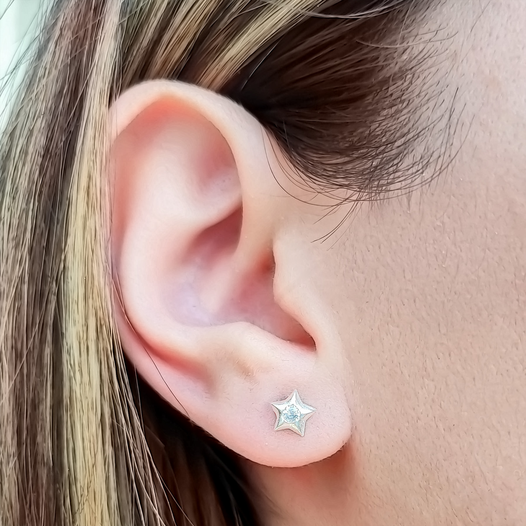 AROS ANDREA COGGIOLA JOYAS ESTRELLAS CIRCÓN BLANCO 7MM PLATA FINA 925 - 3