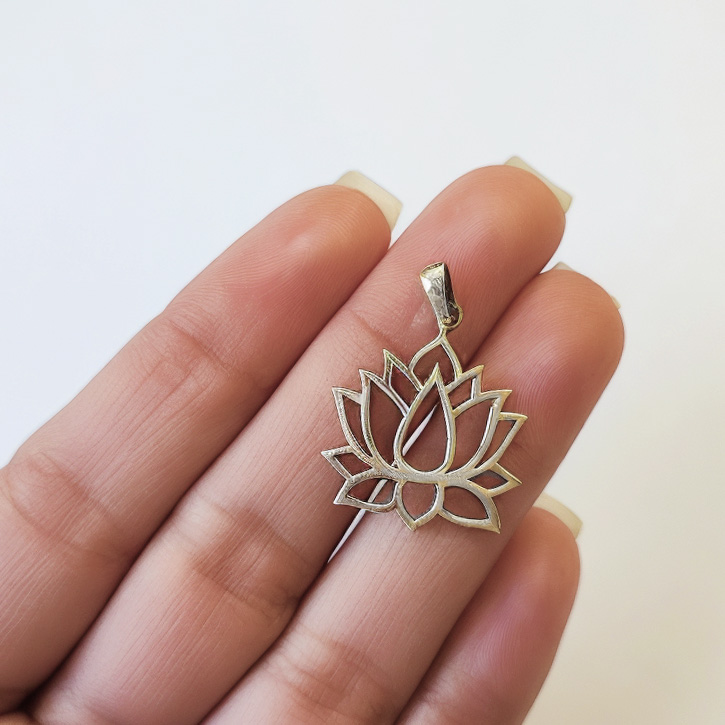 COLGANTE FLOR DEL LOTO PLATA FINA 925 - 2