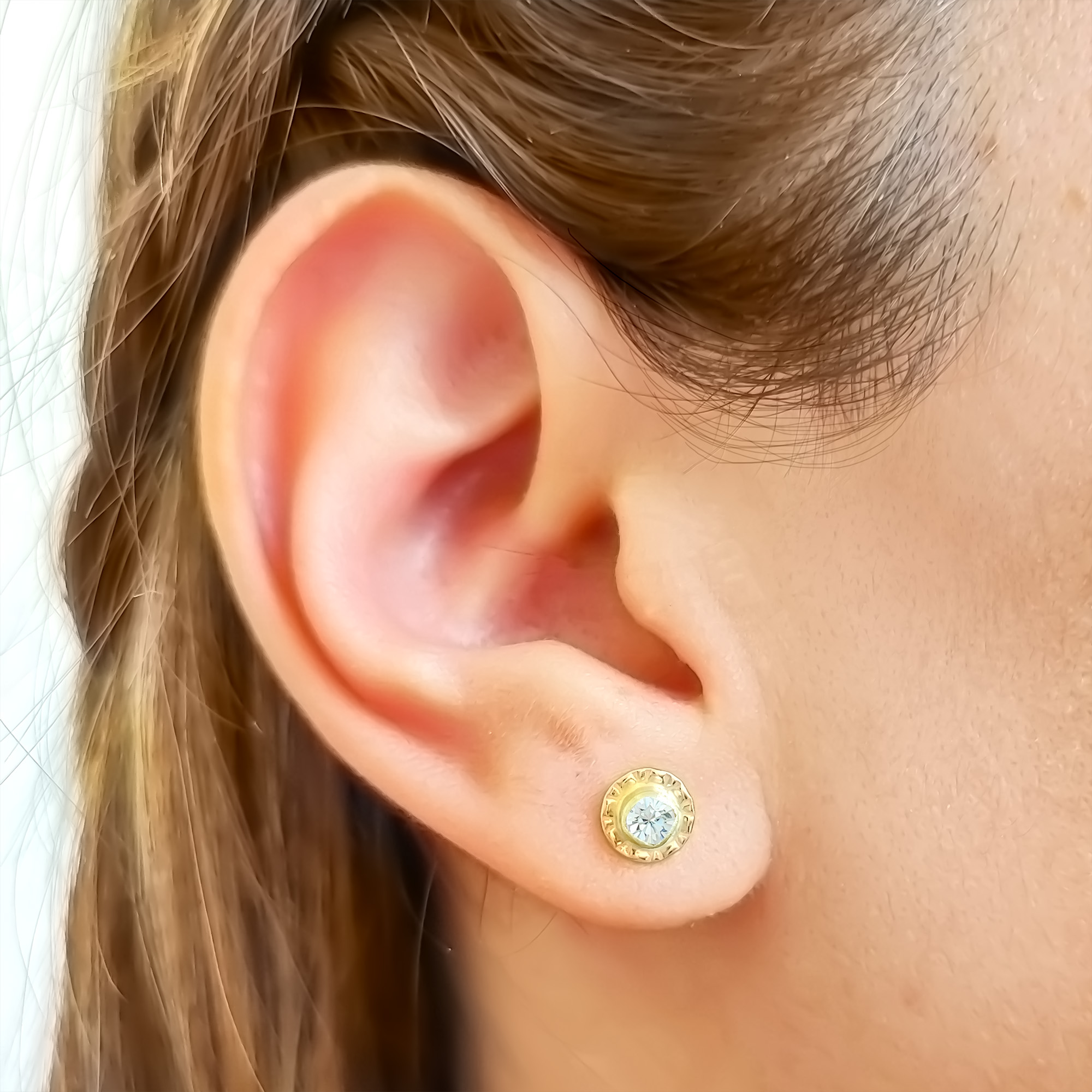 AROS ANDREA COGGIOLA JOYAS ABRIDORES NIÑA CIRCÓN BLANCO 7MM LAMINADO ORO 18K - 2