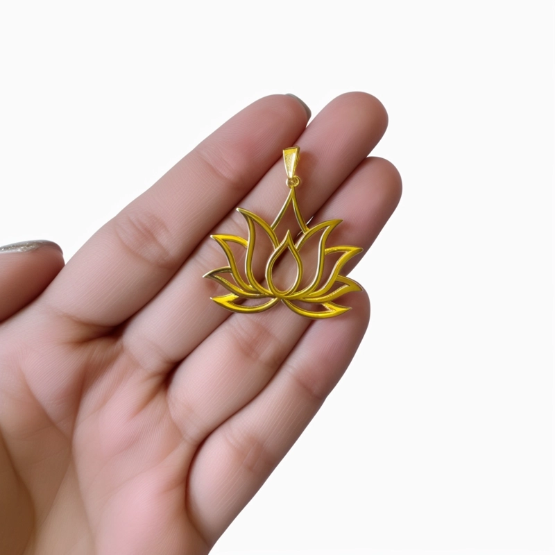 COLGANTE FLOR DE LOTO ENCHAPADO ORO 18K - 2