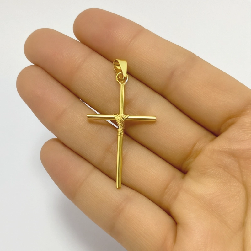 COLGANTE CRUZ MANTO GRANDE ENCHAPADO ORO 18K - 2