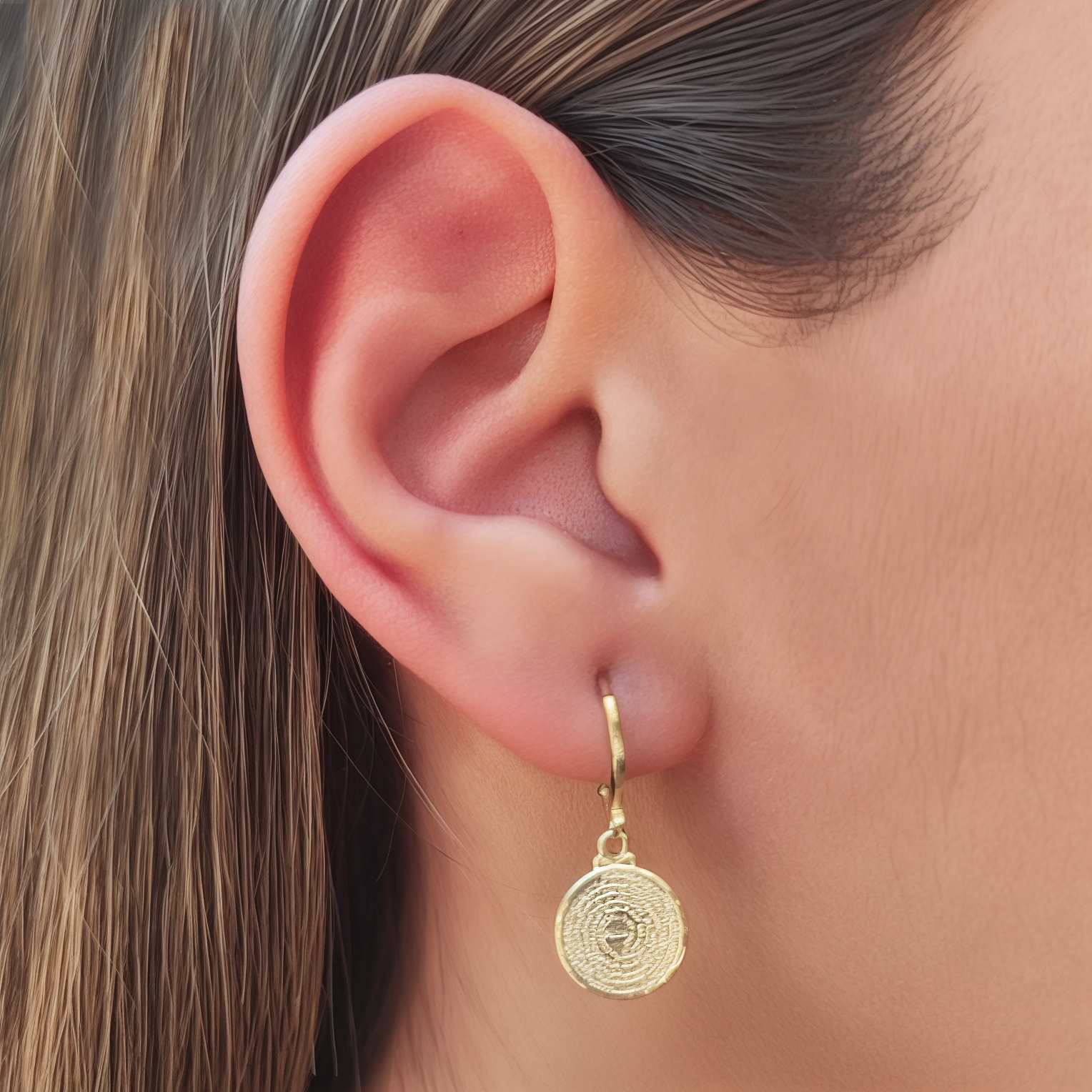 AROS ANDREA COGGIOLA JOYAS ARGOLLA PADRE NUESTRO ENCHAPADO ORO 18K - 3