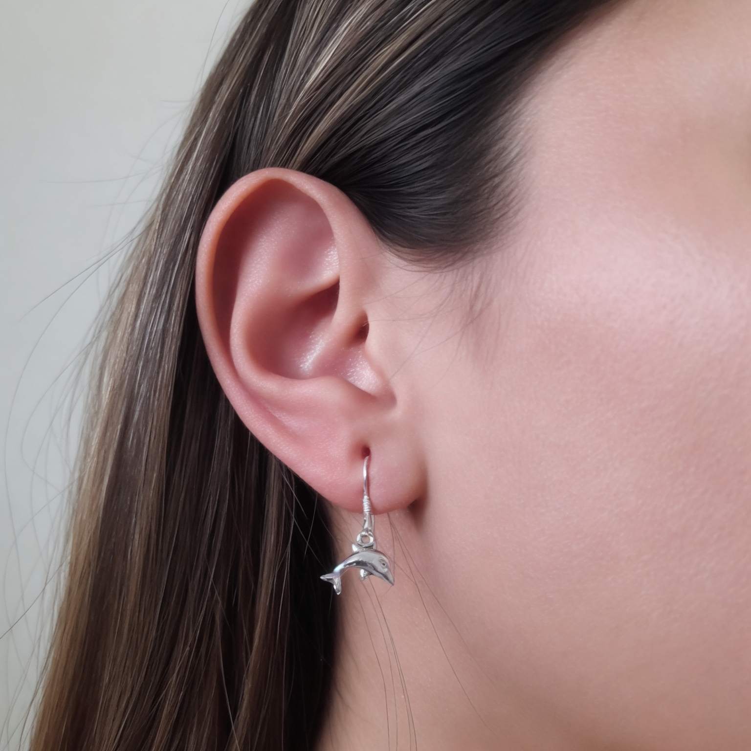 AROS ANDREA COGGIOLA JOYAS DELFÍN MINI COLGANTE GANCHO PLATA FINA 925 - 3
