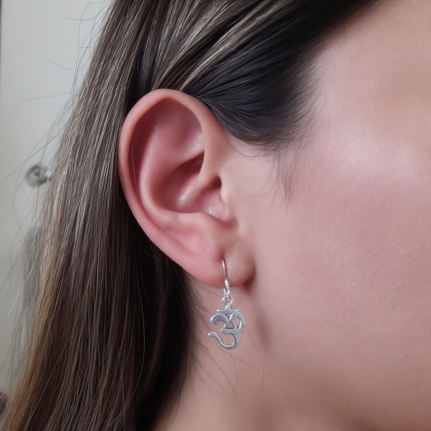 AROS ANDREA COGGIOLA JOYAS OHM COLGANTE GANCHO PLATA FINA 925 ENVEJECIDA - 4