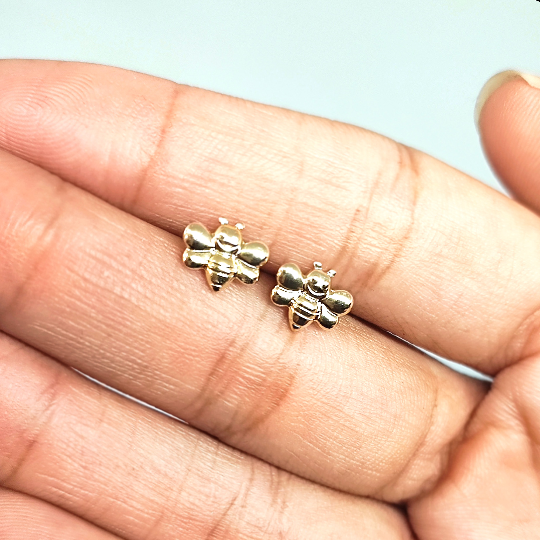 AROS ANDREA COGGIOLA JOYAS ABEJA MINI ENCHAPADO ORO 18K - 3