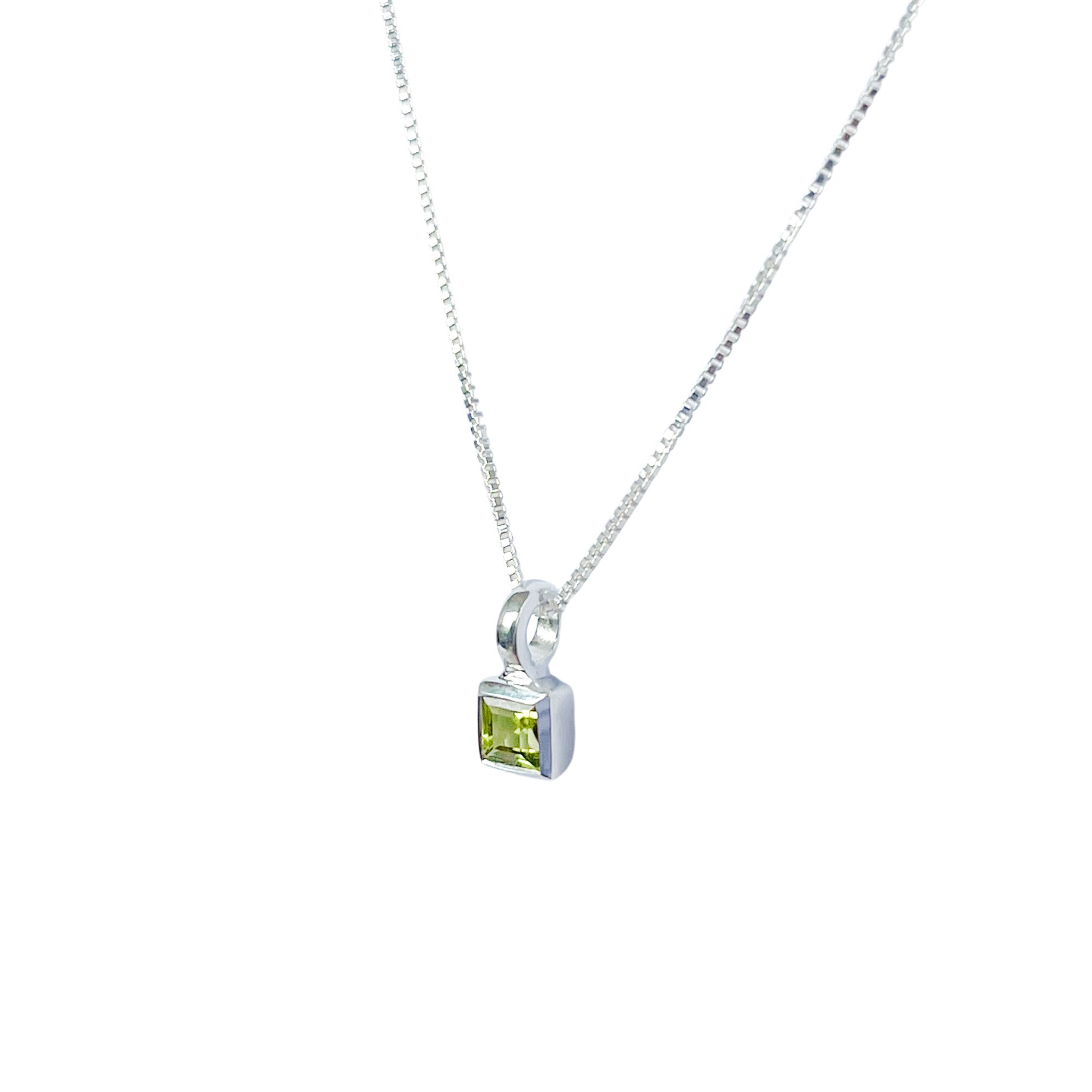 COLLAR PERIDOT CUADRADO VENECIANA PLATA FINA 925 - 3