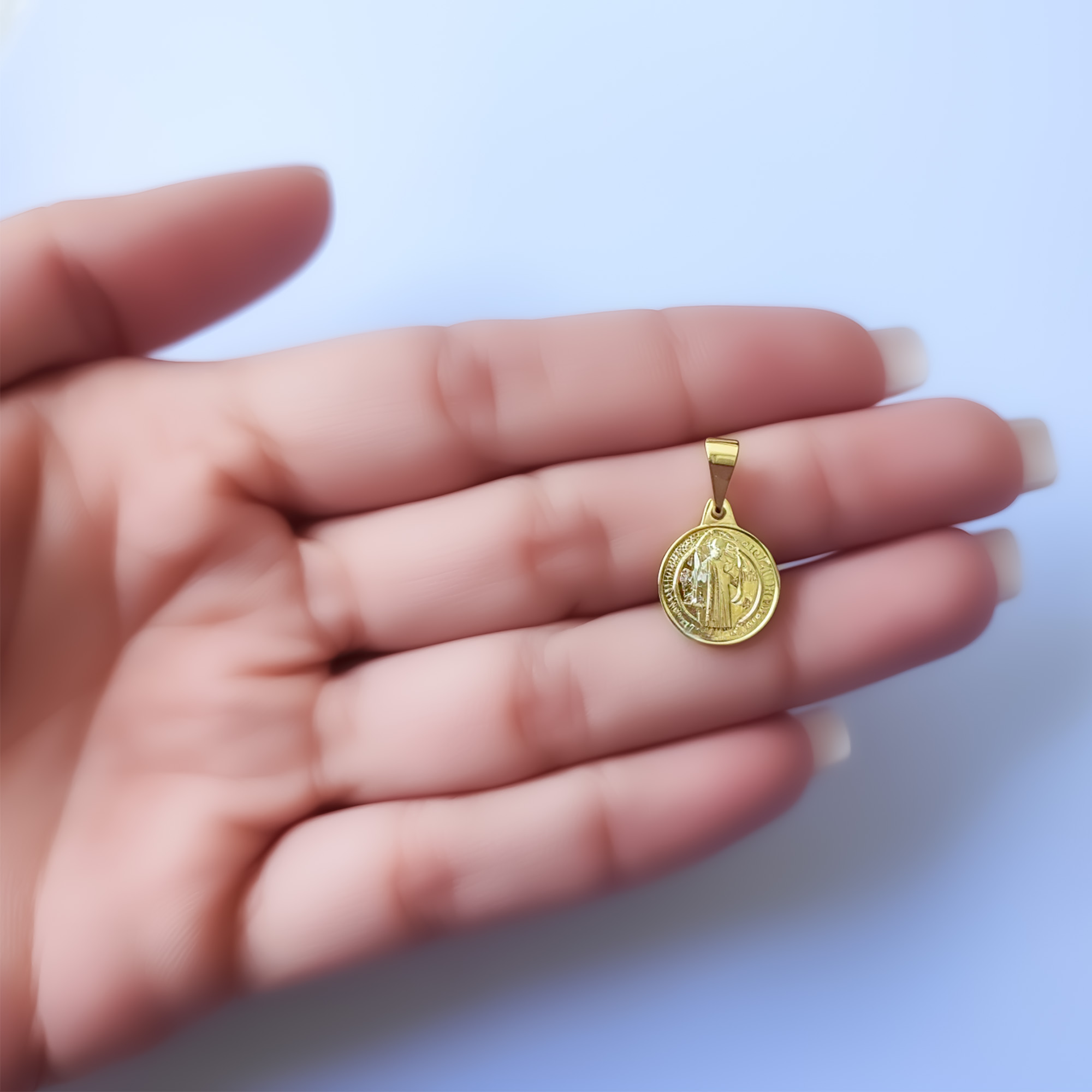 COLGANTE MEDALLA SAN BENITO 12MM ENCHAPADO ORO 18K - 5