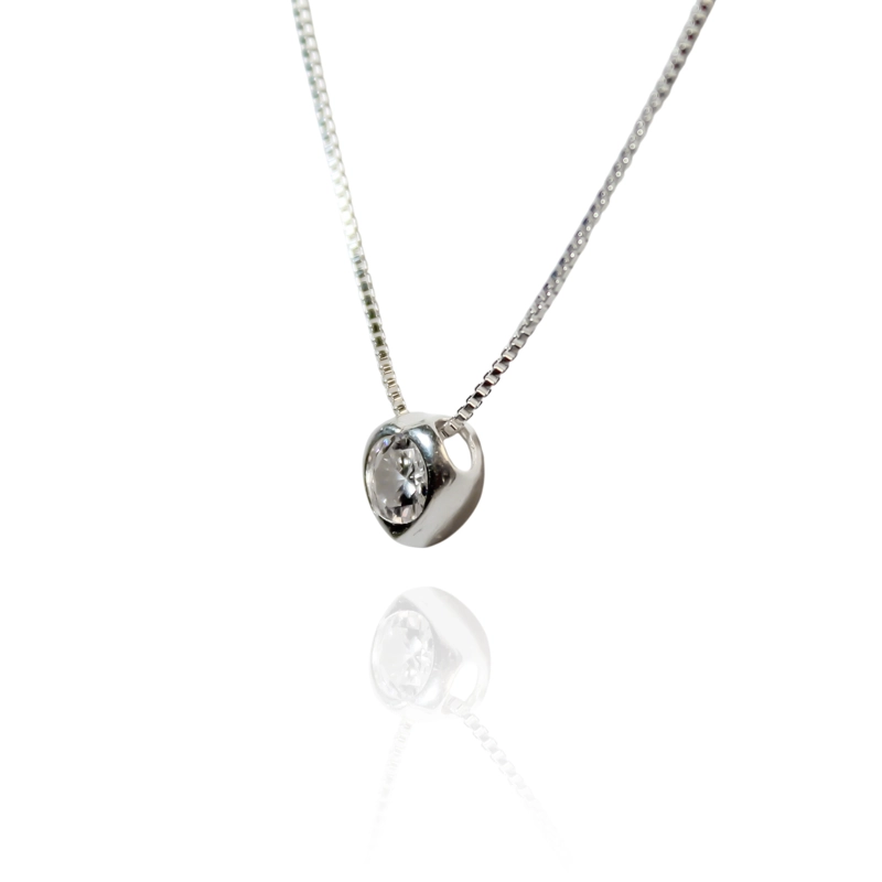 COLLAR CORAZON PUNTO DE LUZ CIRCON REDONDO PLATA FINA 925 - 3