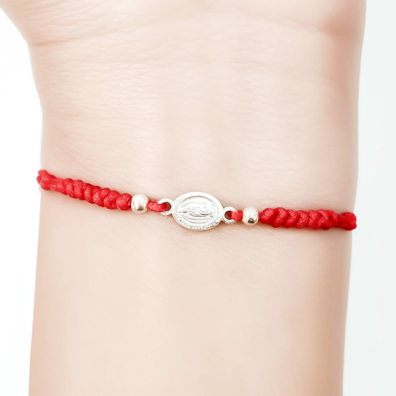 PULSERA MEDALLA VIRGEN DE GUADALUPE PLATA FINA 925 CORDÓN EN COLOR ROJO - 3