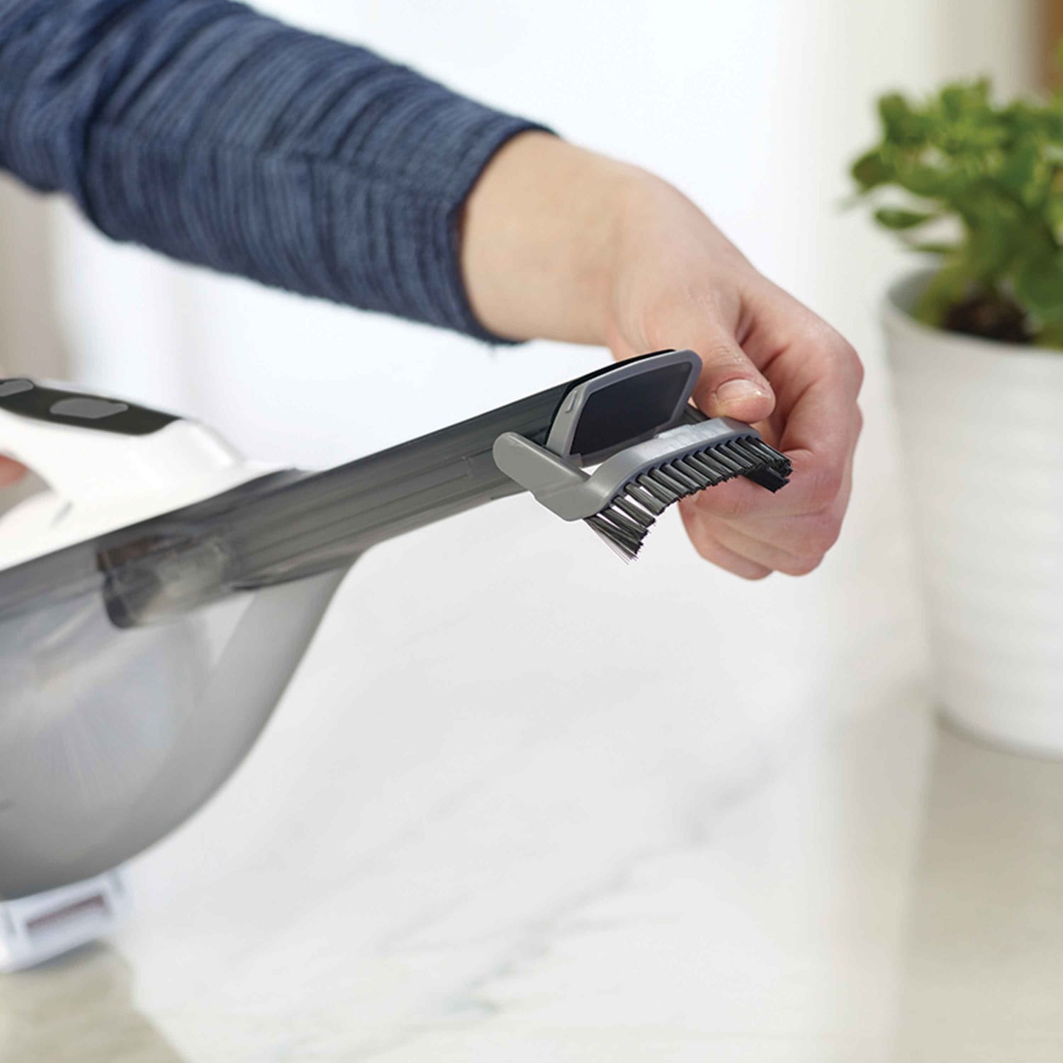 ASPIRADORA INALAMBRICA BLACK+DECKER HLVA325J10 - 3
