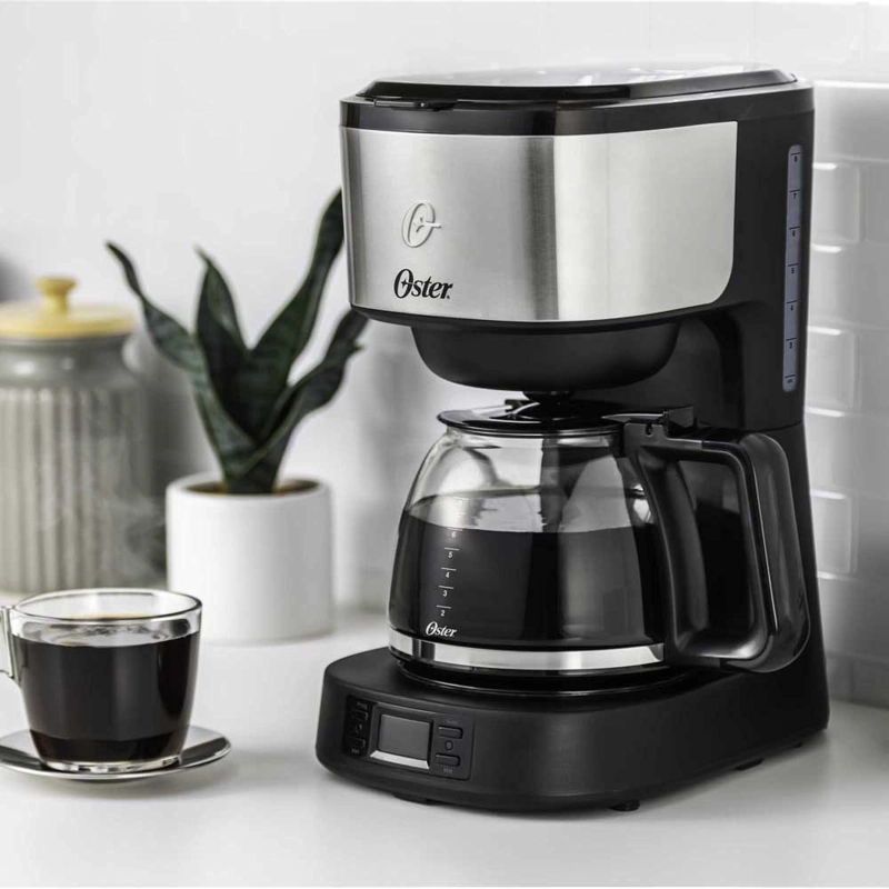 EN COLOR CAFETERA PROGRAMABLE OSTER 8 TAZAS EN ACERO INOXIDABLE BVSTDC10SS - 3