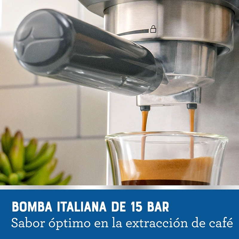 CAFETERA OSTER HIDROPRESIÓN COMPACTA ESPRESSO ® BVSTEM7200 - 4