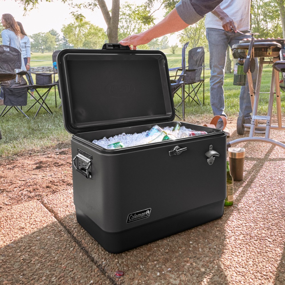 COOLER COLEMAN REUNION CAPACIDAD 54 QT / 51 LT NEGRO - 8