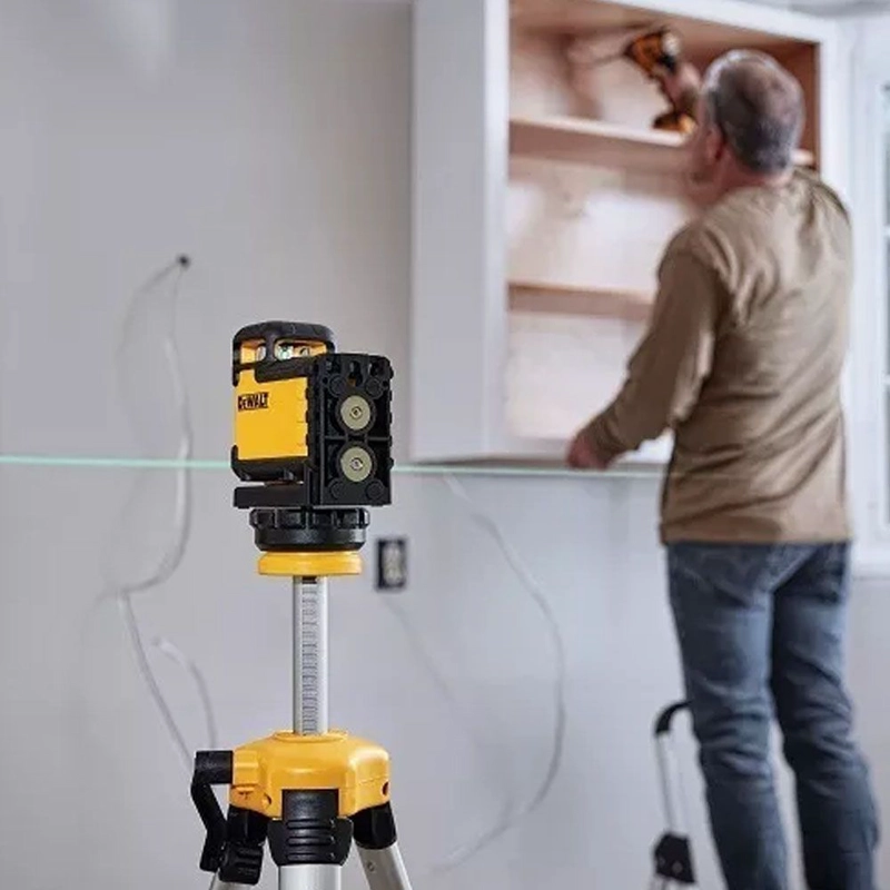 NIVEL LASER DEWALT VERDE LINEA CRUZADA 1H1V 360° DW03601CG - 4
