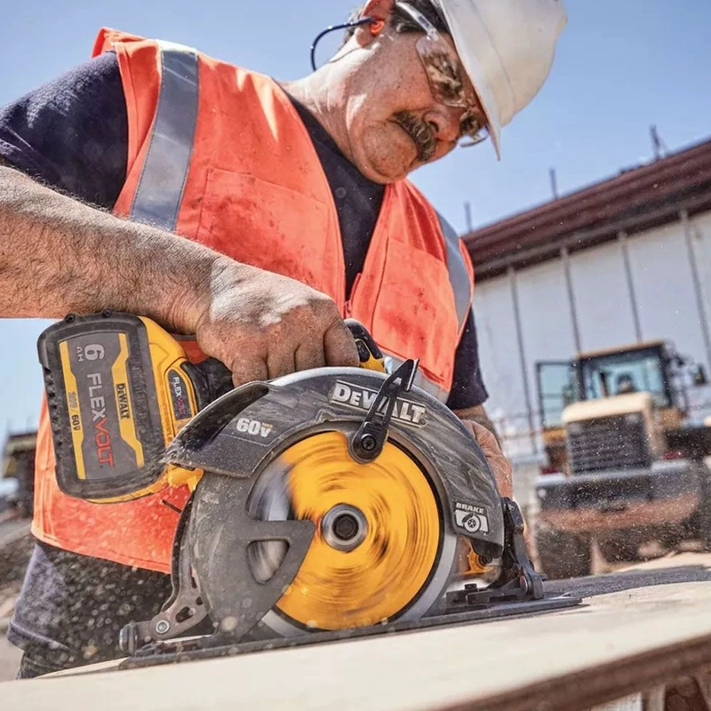 KIT SIERRA CIRCULAR DEWALT INAL. 71/4' 60V + 2 BAT 6A+CARG. - 6