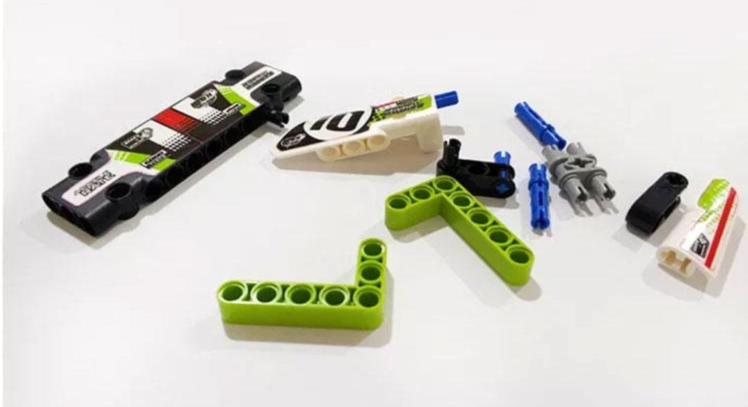 AUTO ARMABLE CONTROL REMOTO, 410 PCS COMPATIBLE LEGO Y BATERIA RECARGABLE - 4