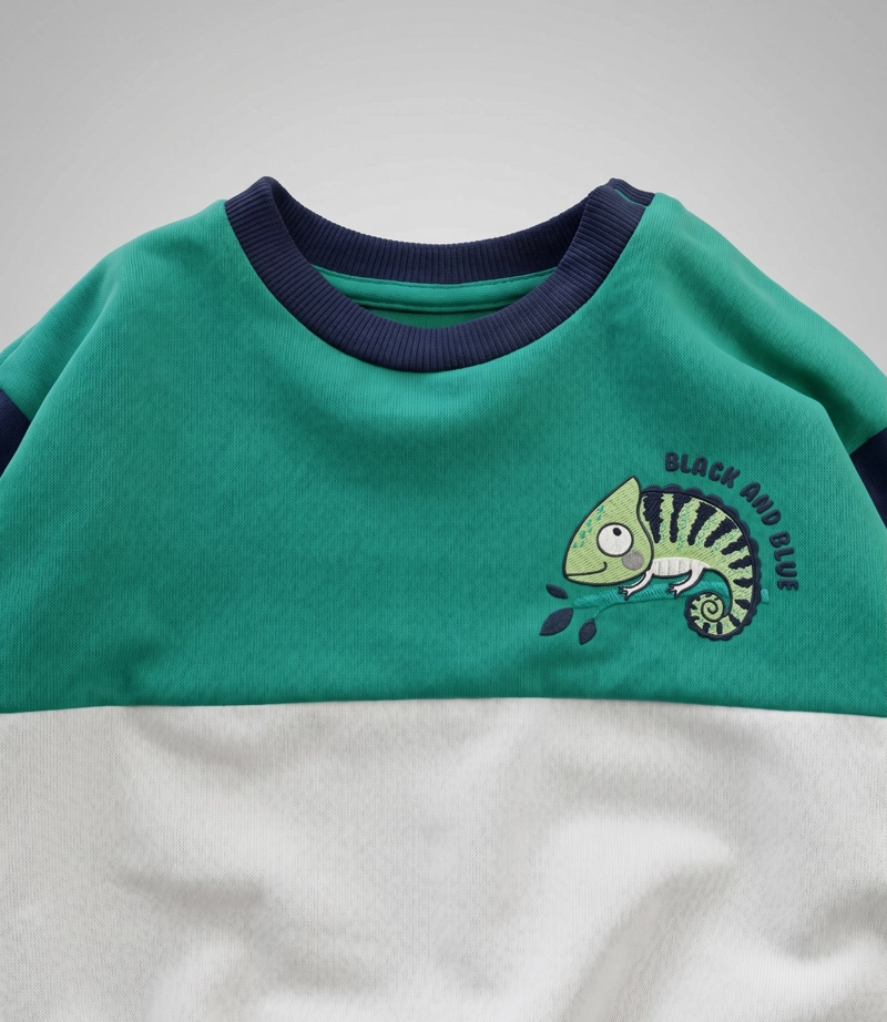 BUZO BEBE CON CAMALEON B12191270124 VERDE BLACK AND BLUE - 4